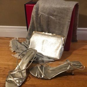 Silver , straped , sandals, with kitten heels. With purse and wrap